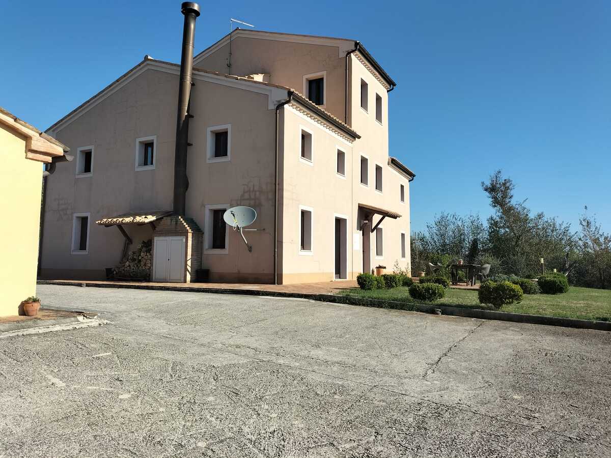 SMGK0126 || Casale – San Marcello (AN)