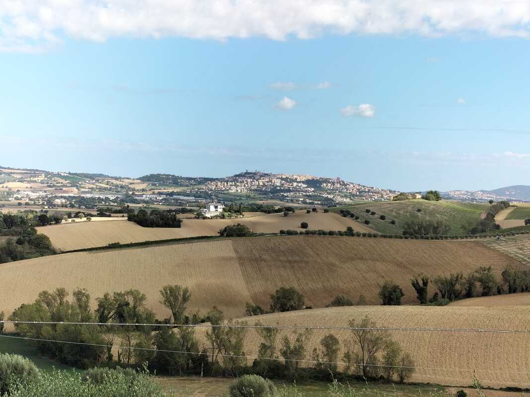 MFSI0926 || Farmhouse – Montefano (MC)